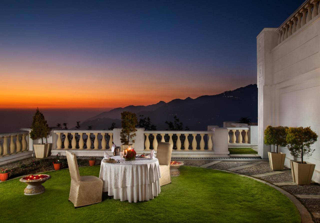 Отель Jaypee Residency Manor Массури Экстерьер фото