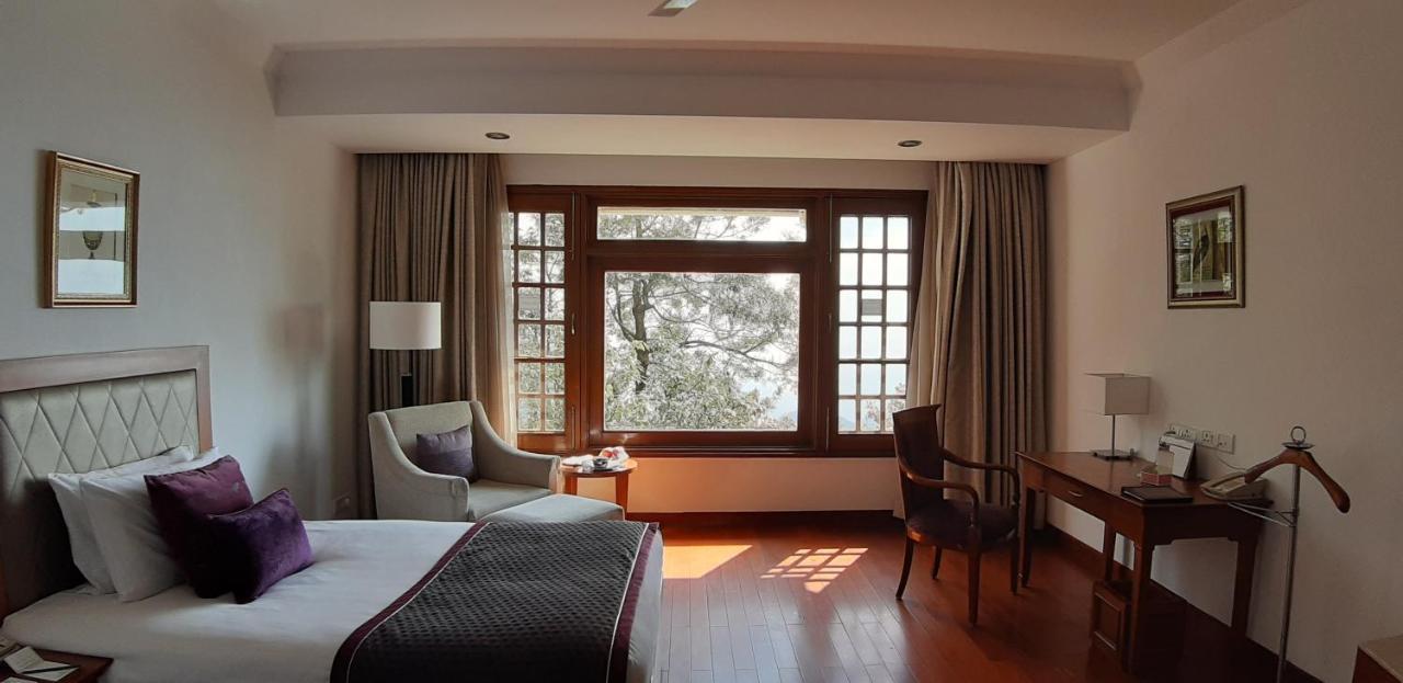 Отель Jaypee Residency Manor Массури Экстерьер фото