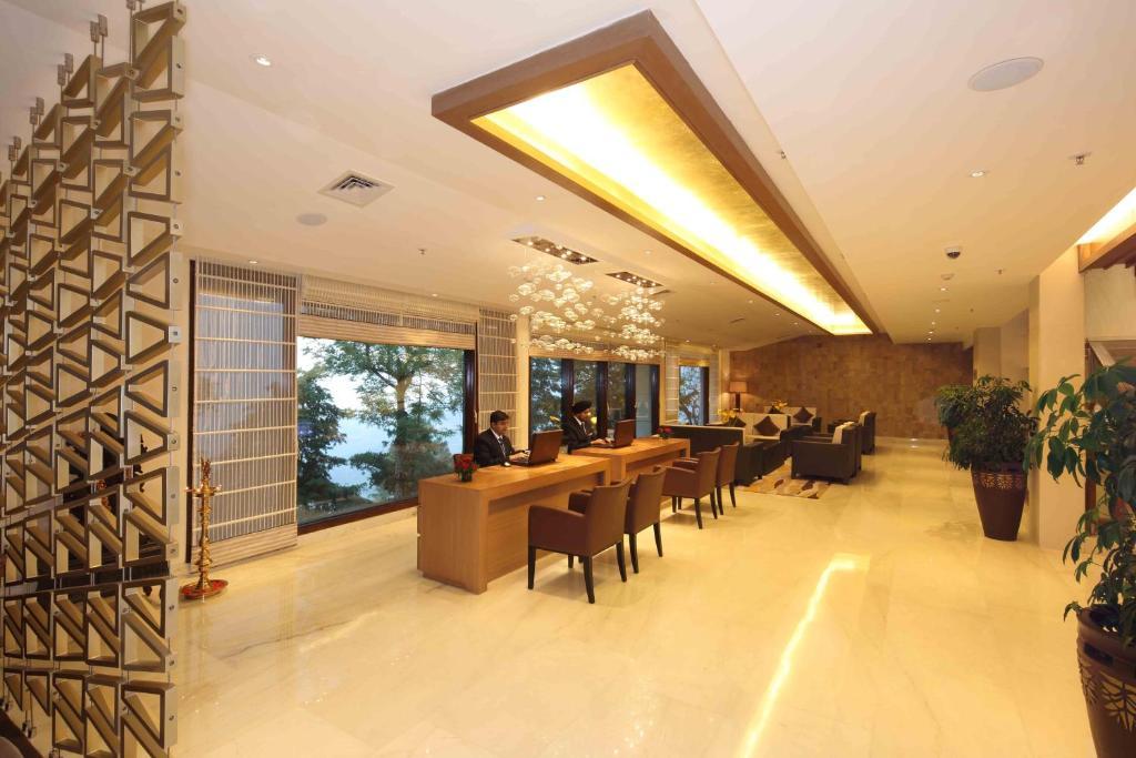 Отель Jaypee Residency Manor Массури Экстерьер фото
